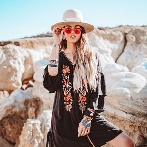 Western WRANGLER black embroidery dress 😍